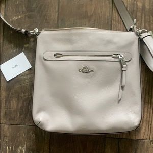 COPY - Brand new Coach shoulder bag/beige with Coach tag